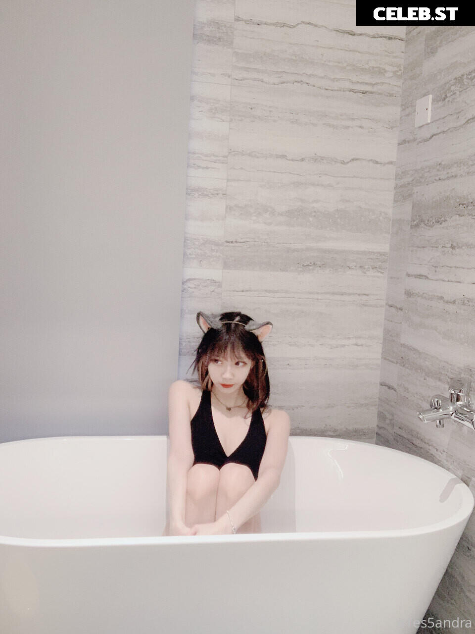 Alessandra A1es5andra Image 10084112