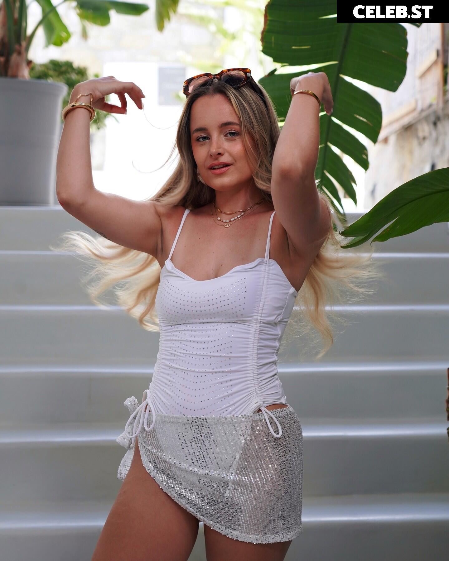 Camille LV / camille_lvqu Image 10081986