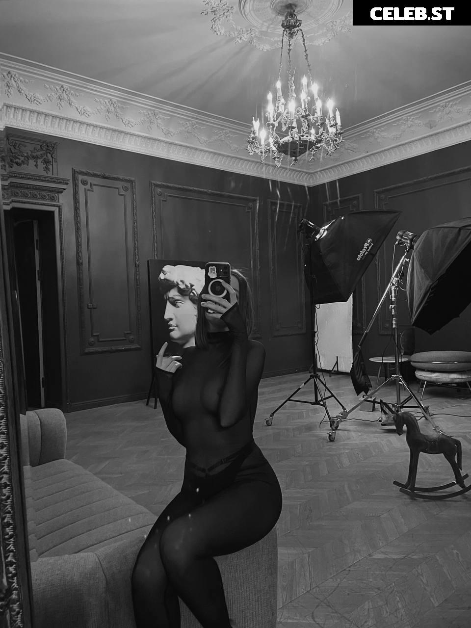 Nyuukke aka Anna Kosik Image 10081909