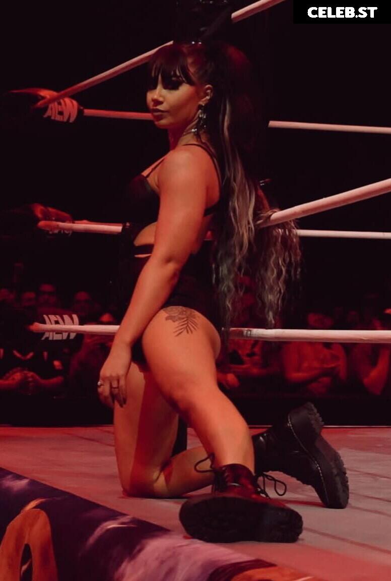 (Skye Dolecki) Skye Blue AEW Image 10080267