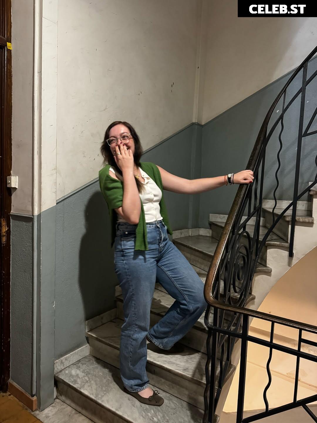 Swell Entertainment Image 10082188