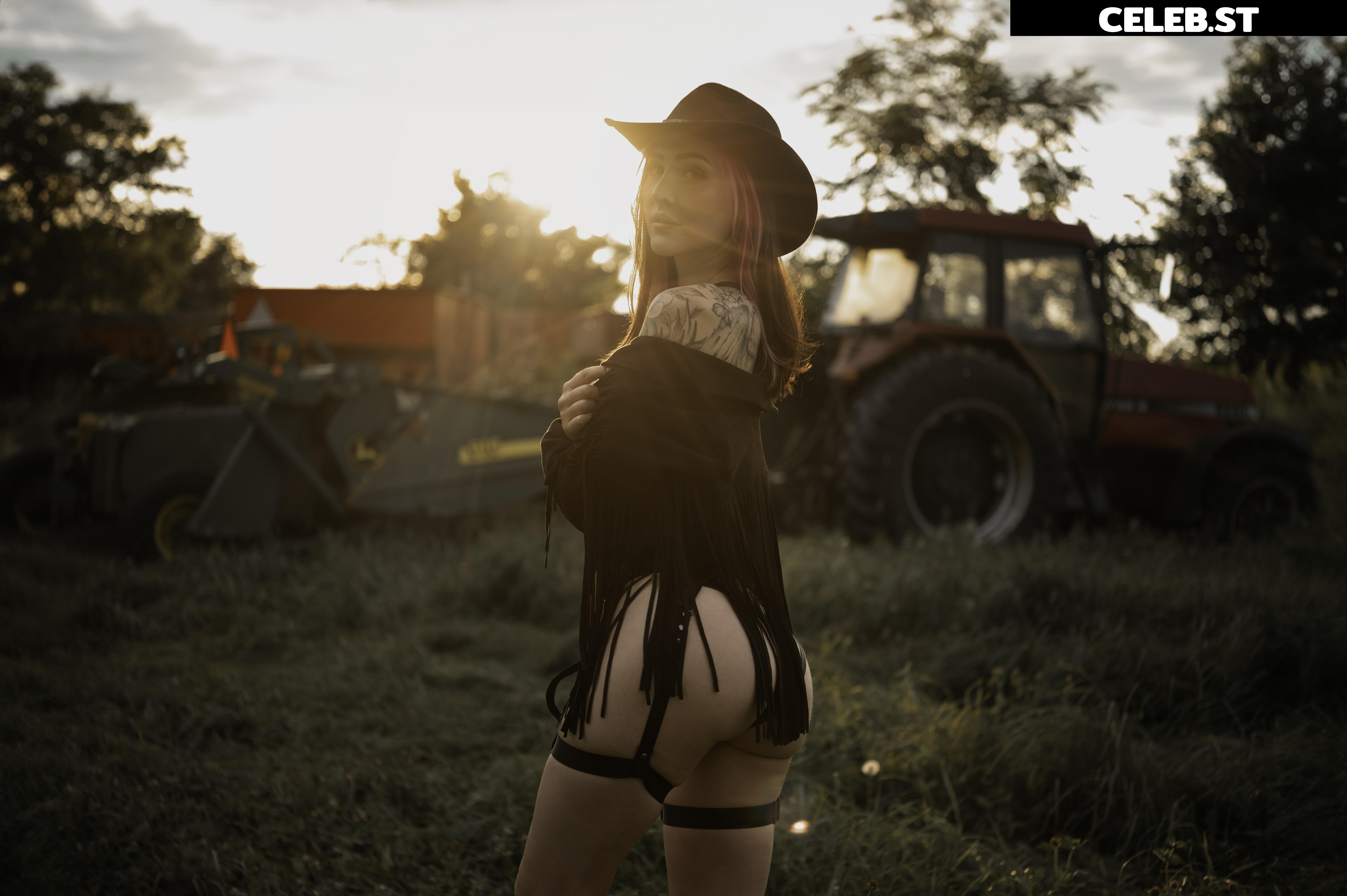 Luxlo Cosplay Image 3177232