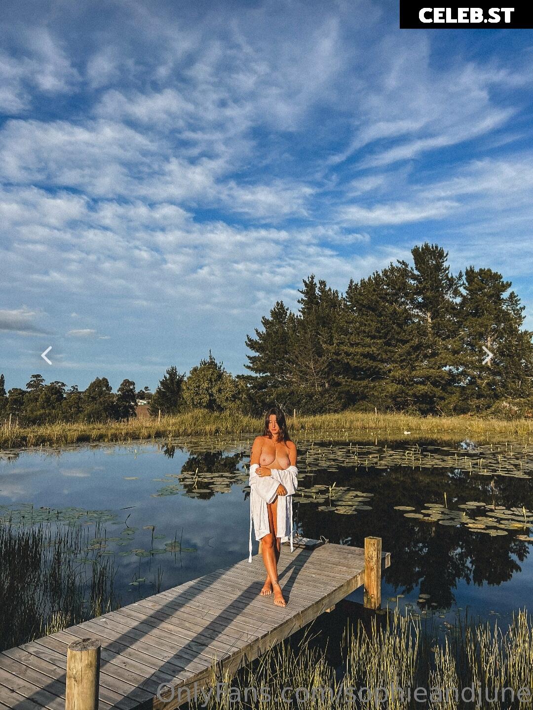 Julia Sophie Image 3172320