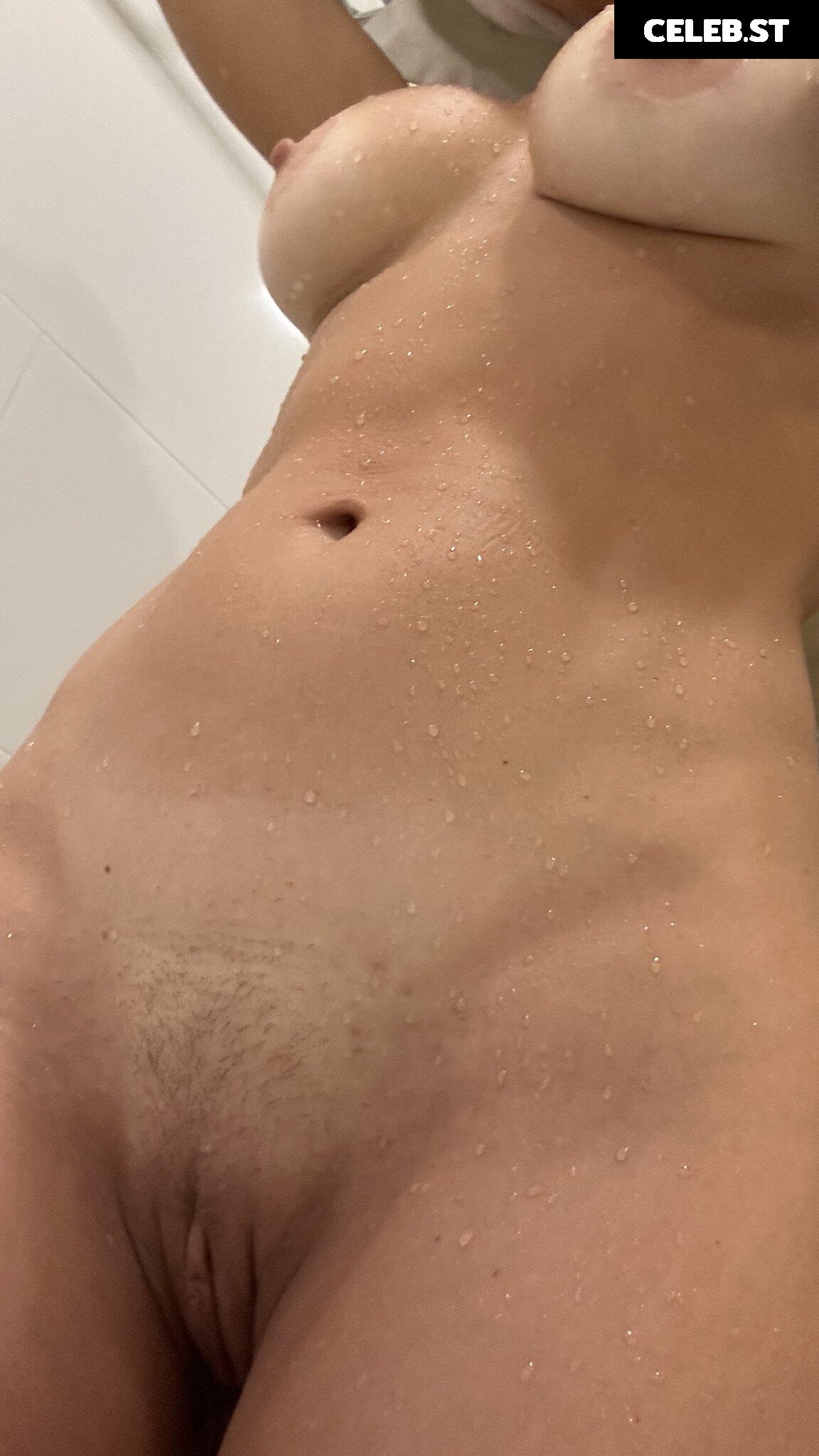 Sexwifekriss Image 3170969