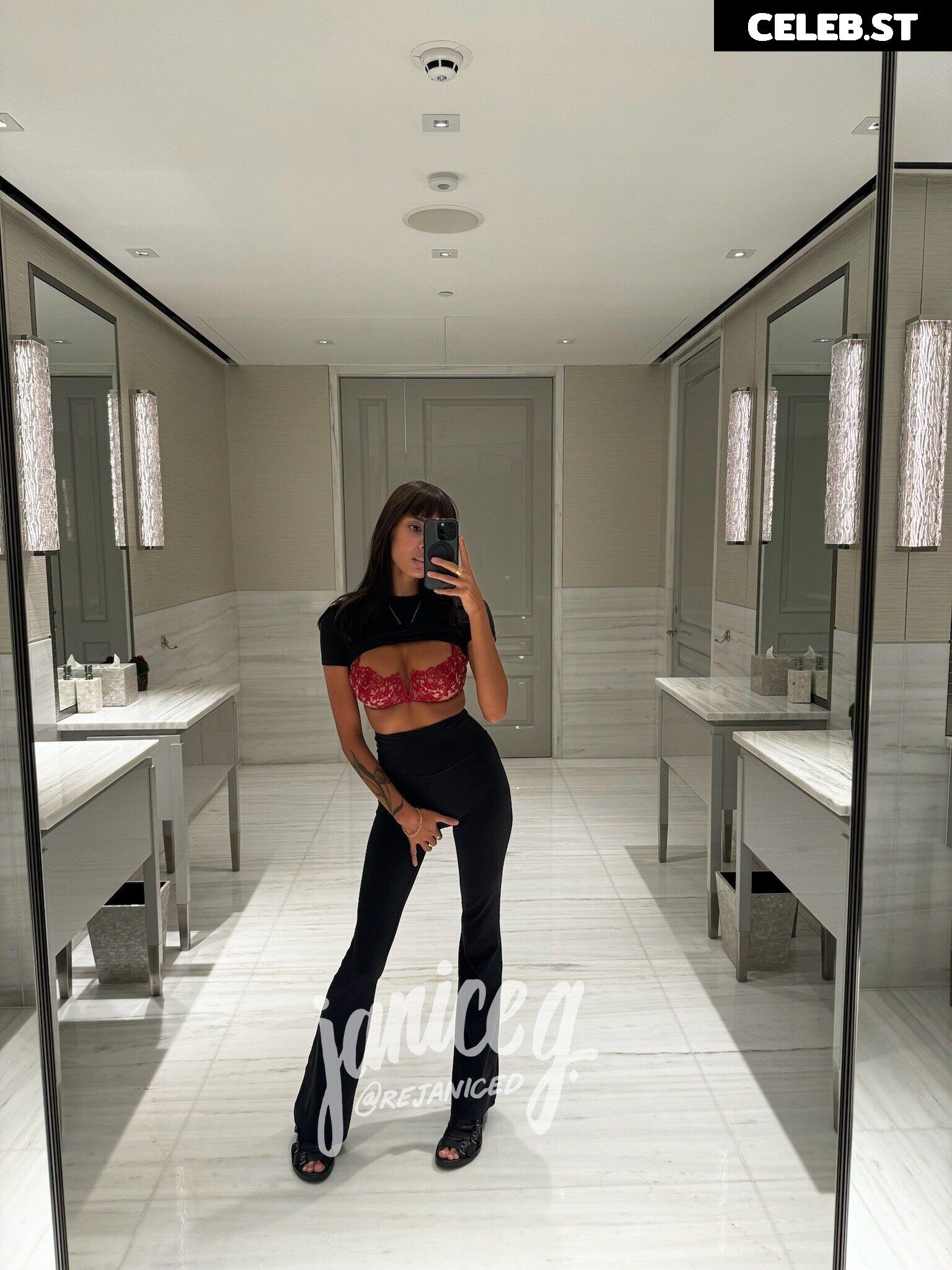 Janice Griffith Image 3179289