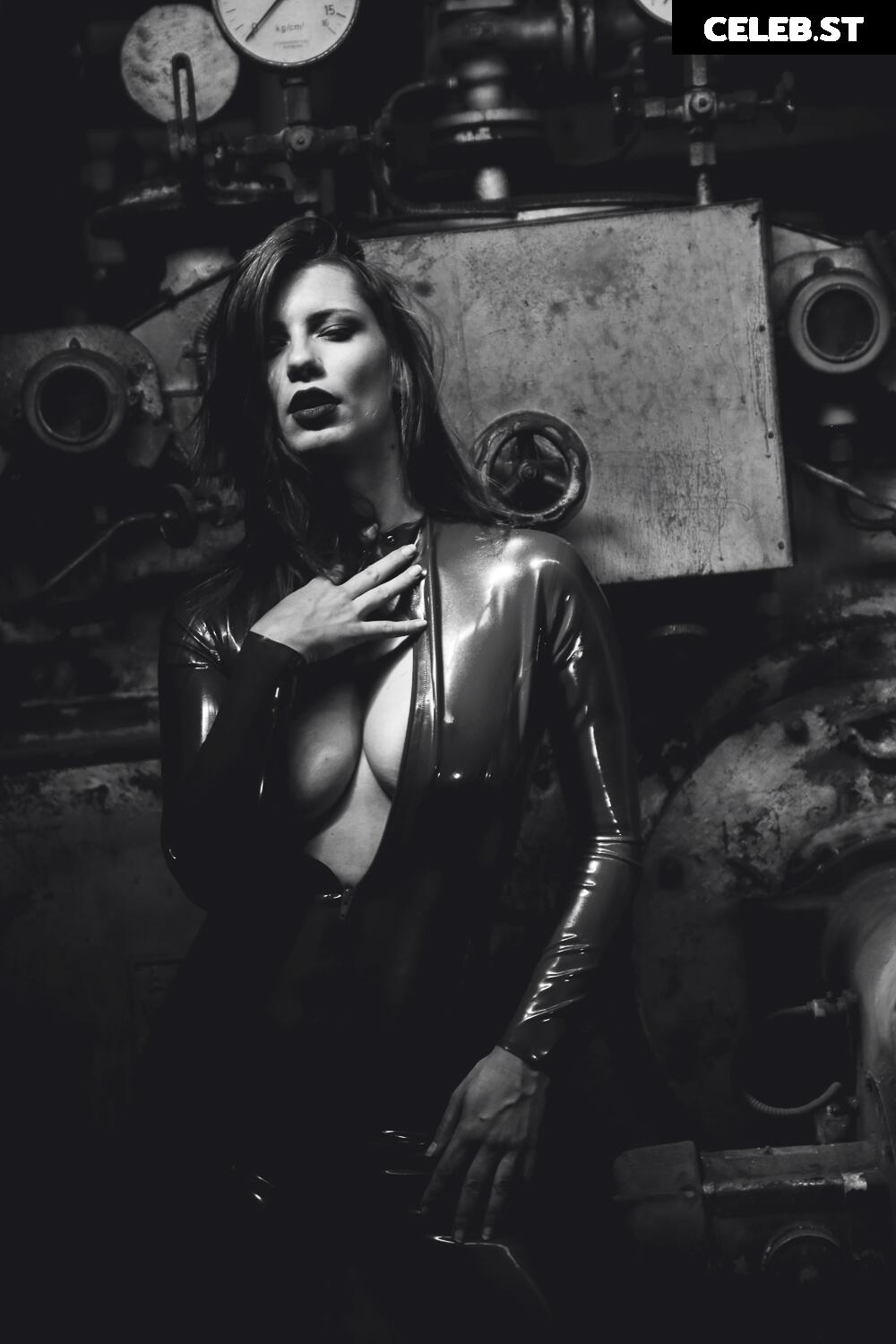Calvato Photography - Patreon Image 3154092