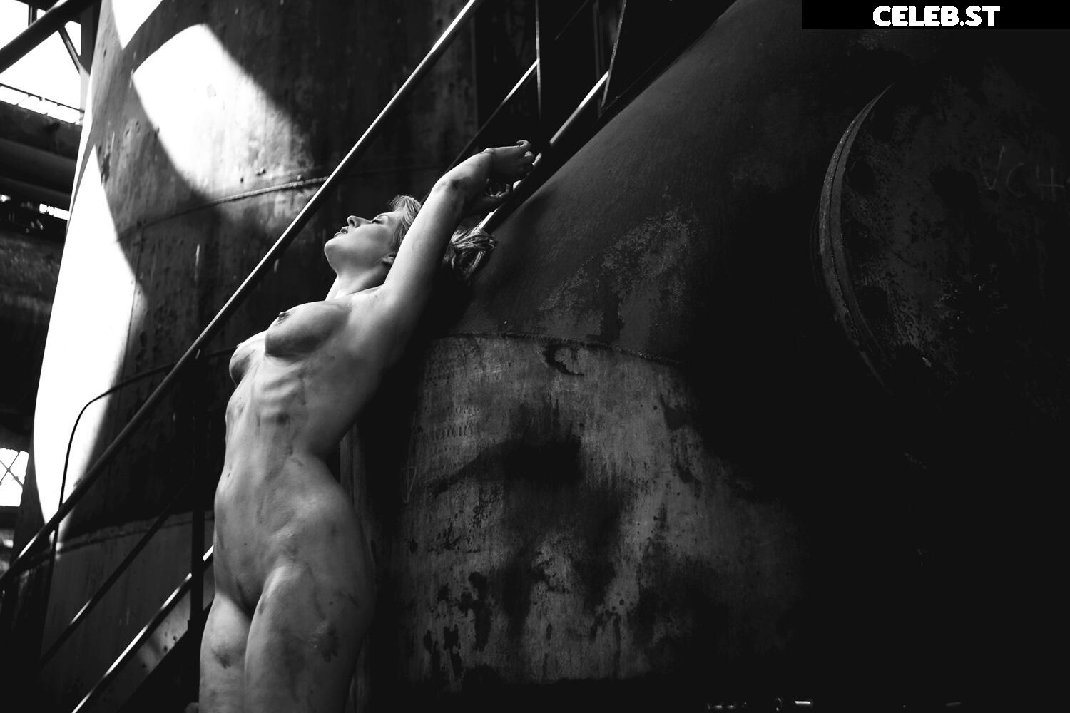 Calvato Photography - Patreon Image 3148427