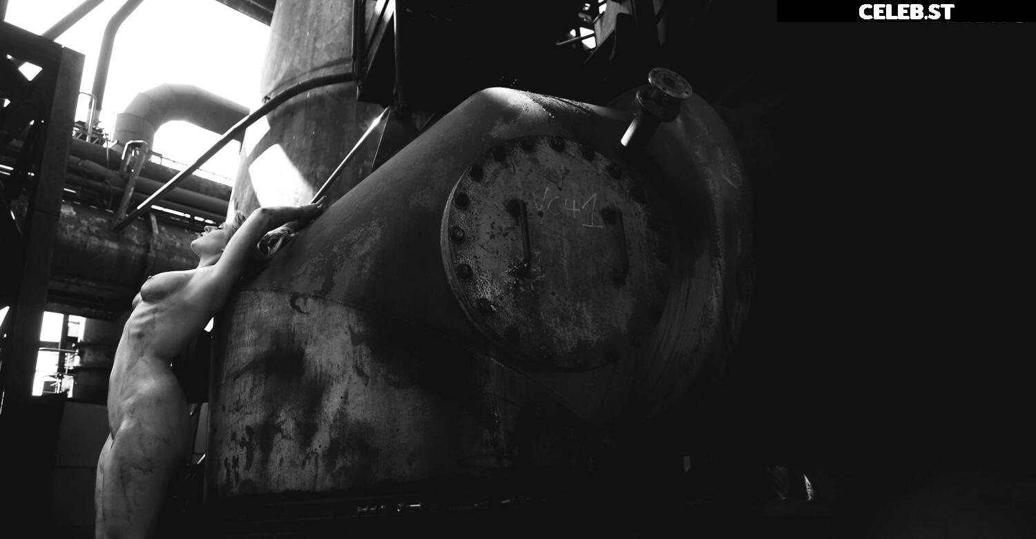 Calvato Photography - Patreon Image 3148290