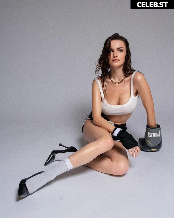 Alexis Reed Image 3148993