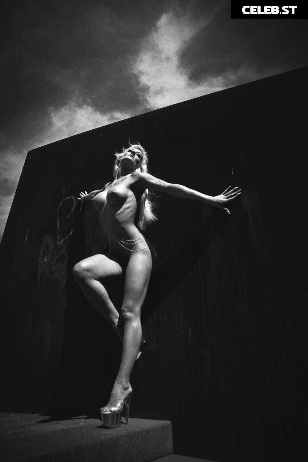 Calvato Photography - Patreon Image 3137446