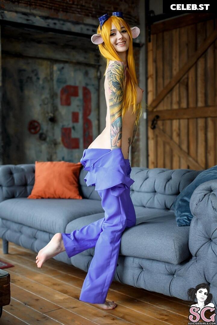 Purple Bitch Image 3124589
