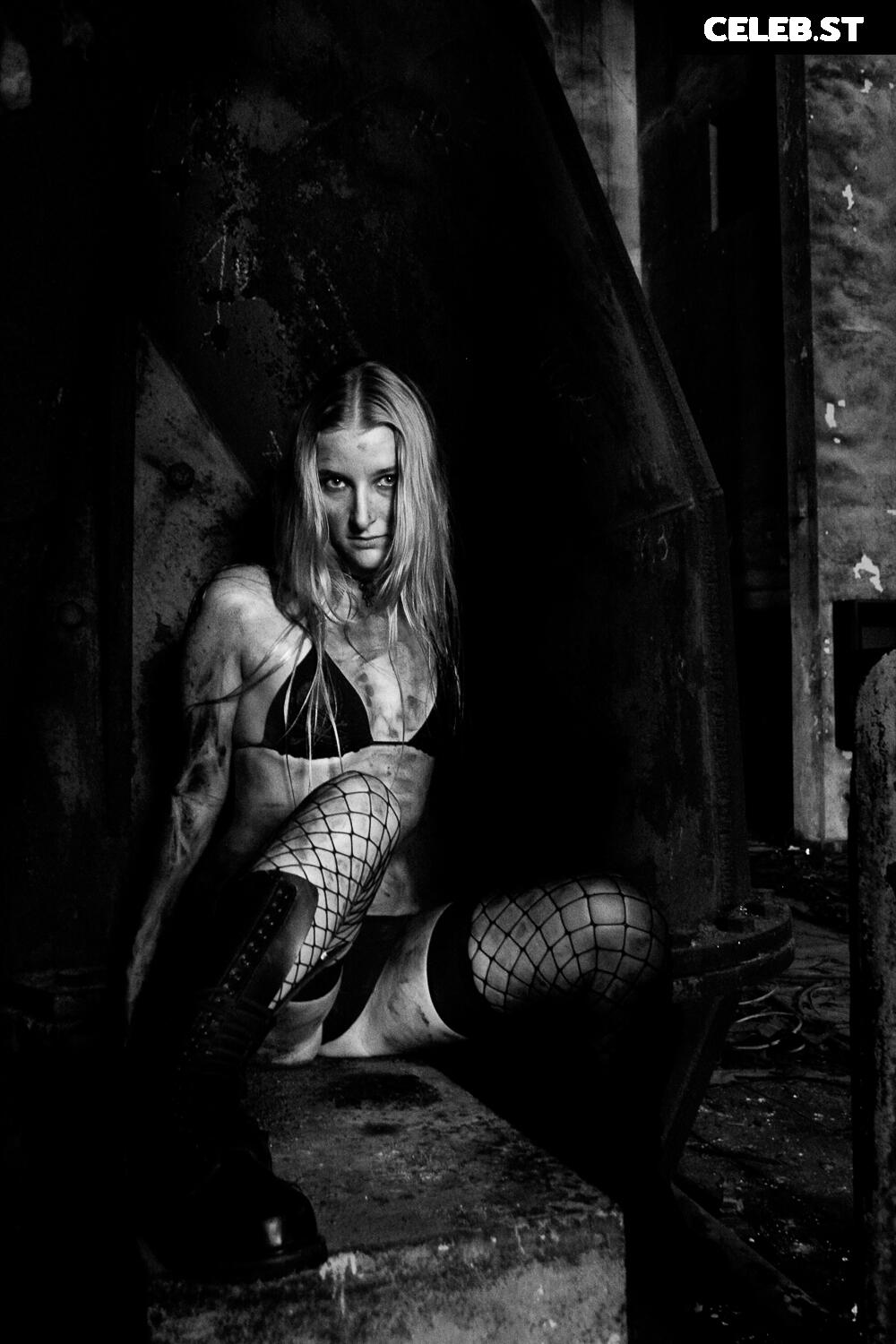 Calvato Photography - Patreon Image 3120835