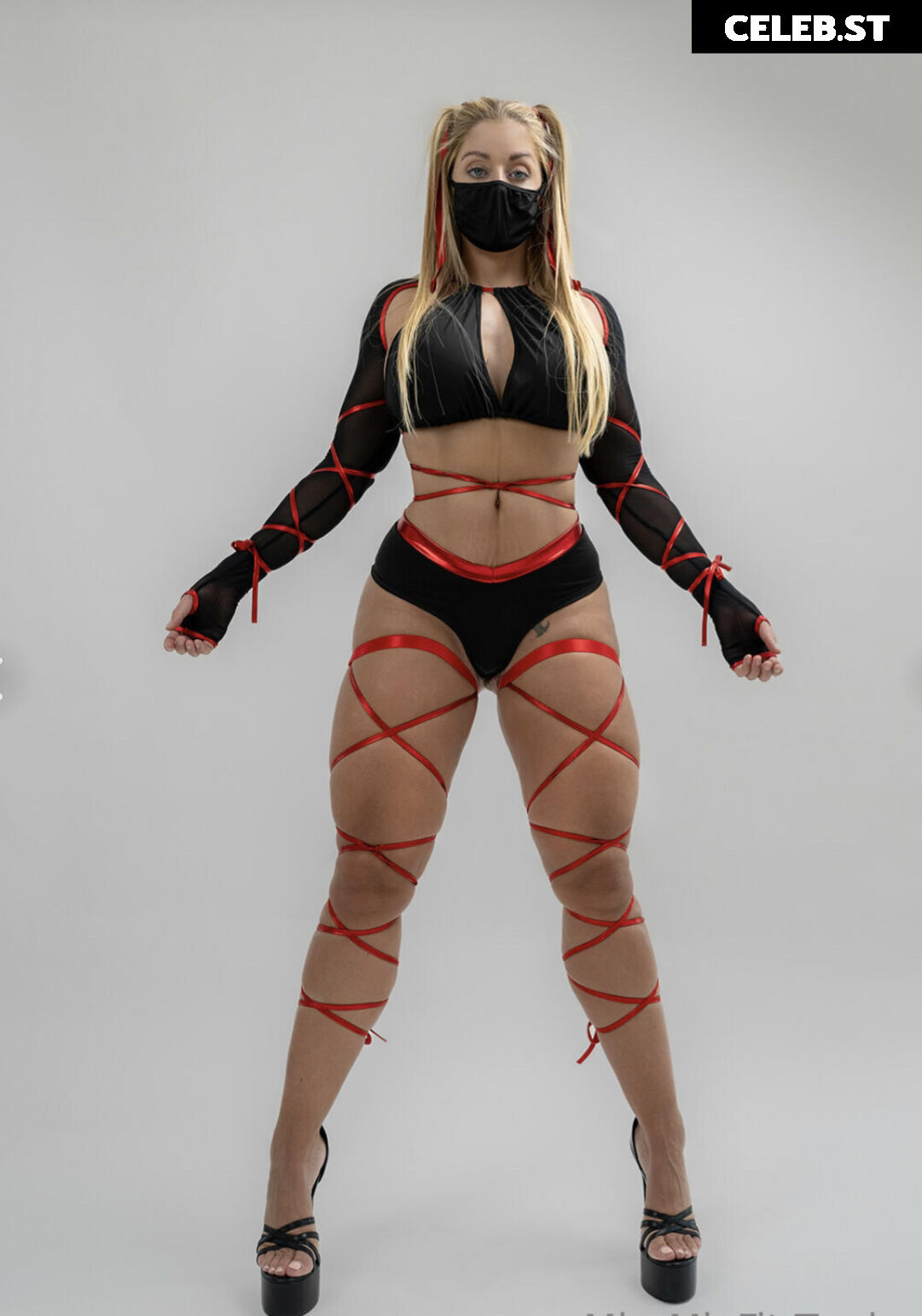 Mia Sand Image 3120710