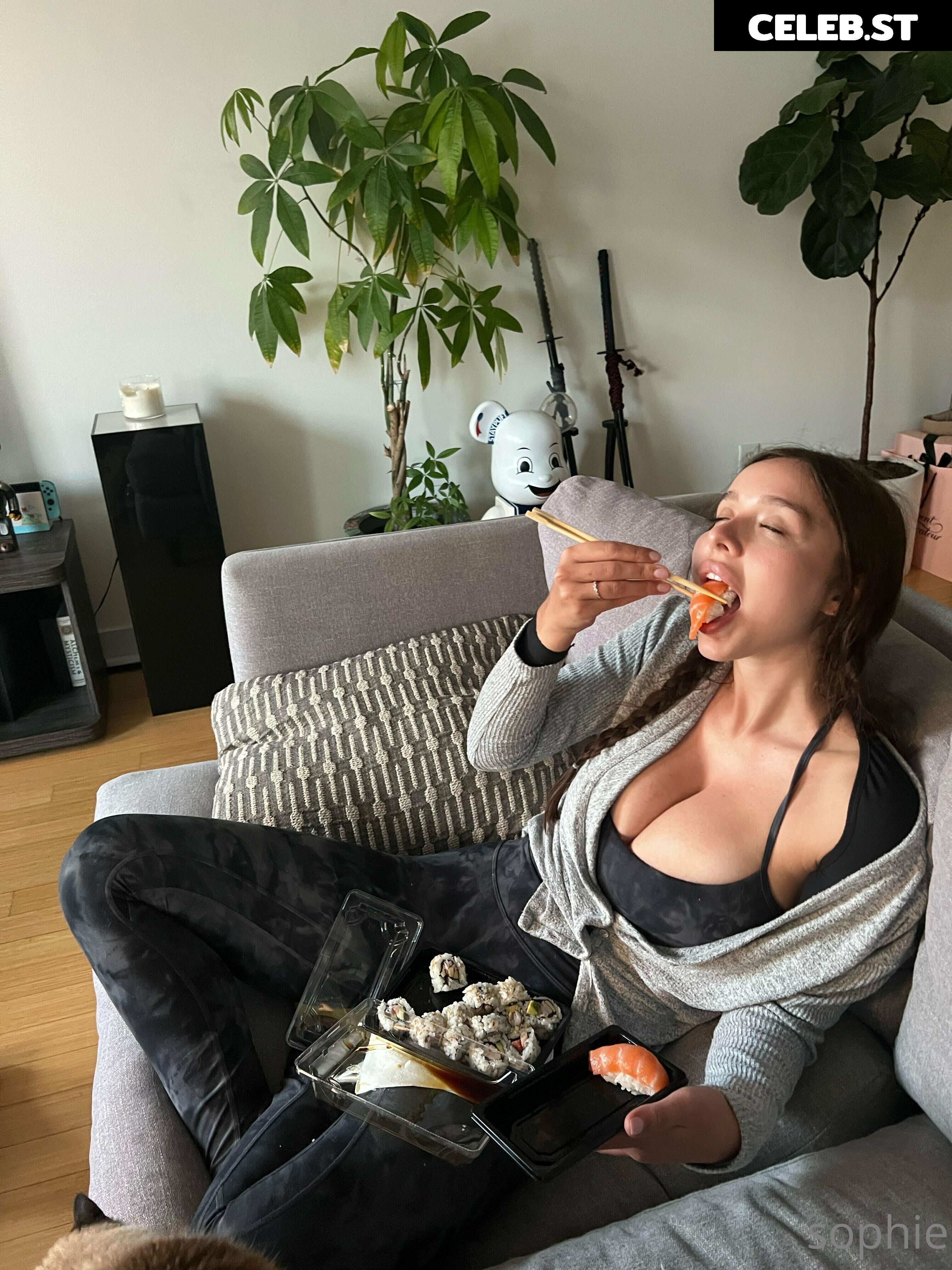 Sophie Mudd Image 3113755