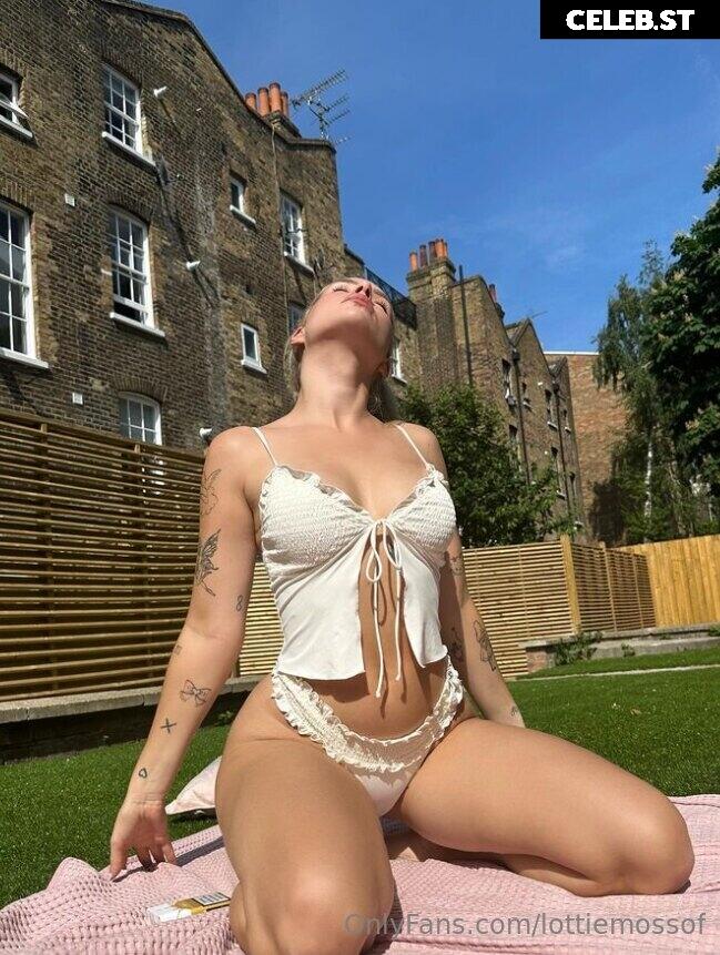 Lottie Moss Image 3106015