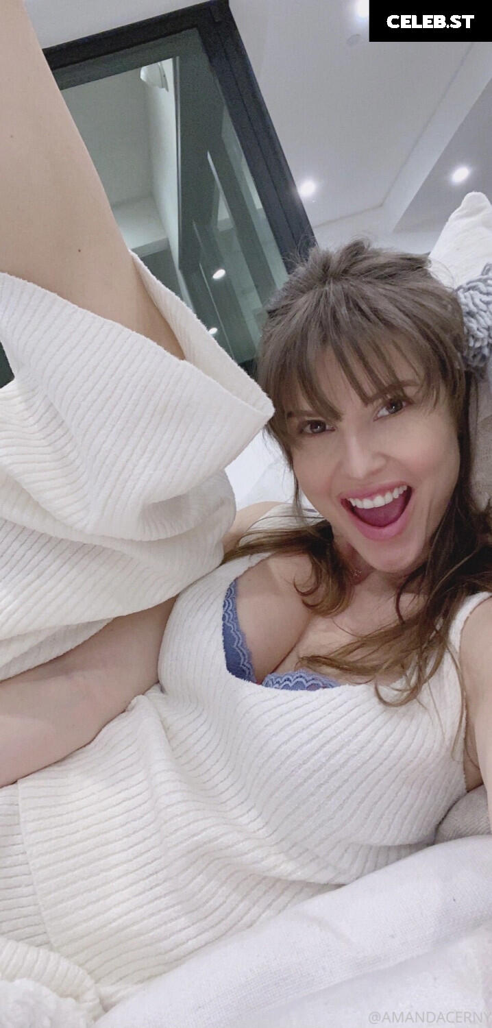 Amanda Cerny Image 3107404