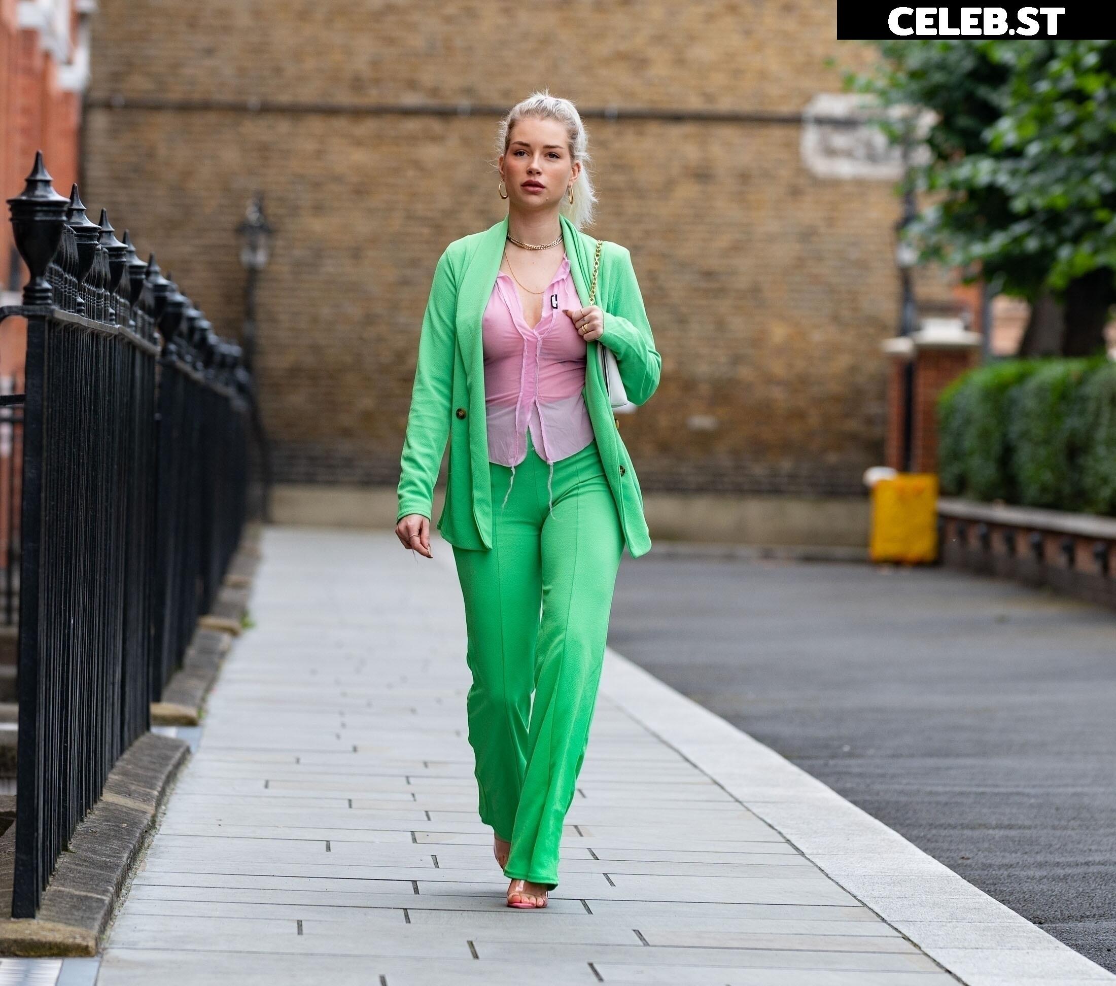 Lottie Moss Image 3104002