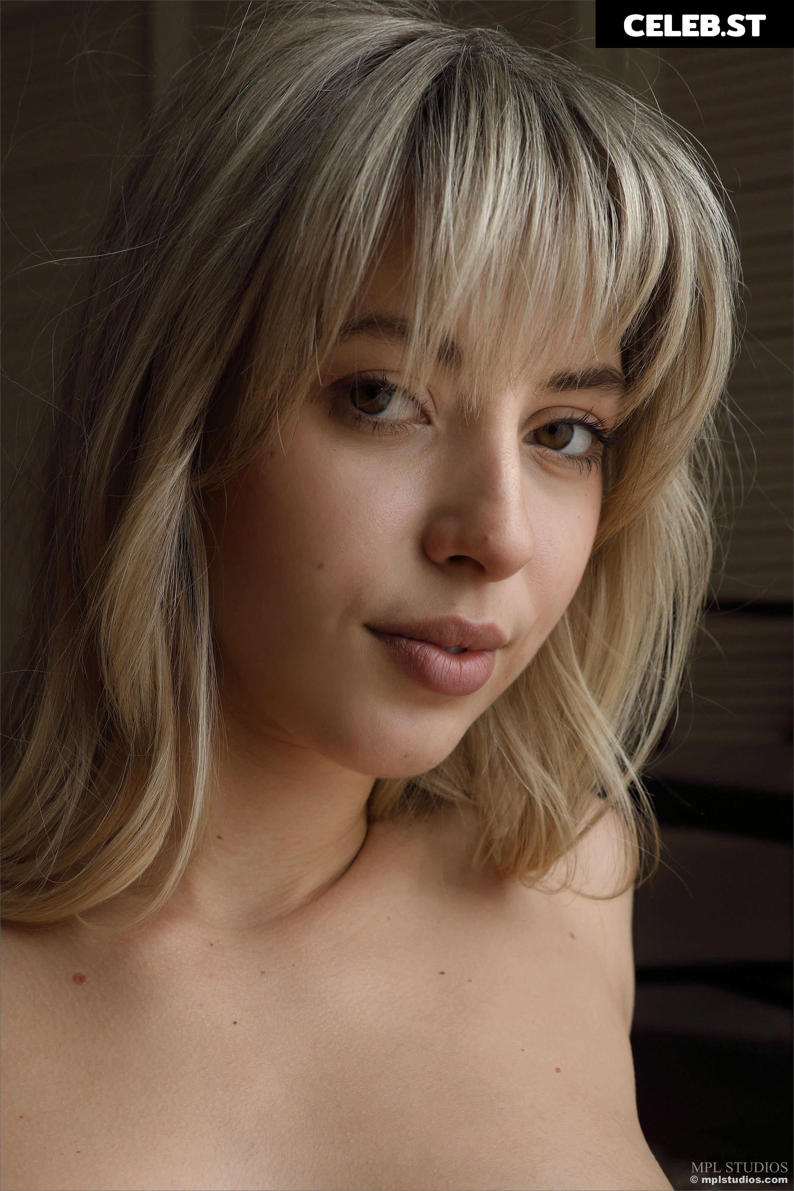 Avery Image 3296697