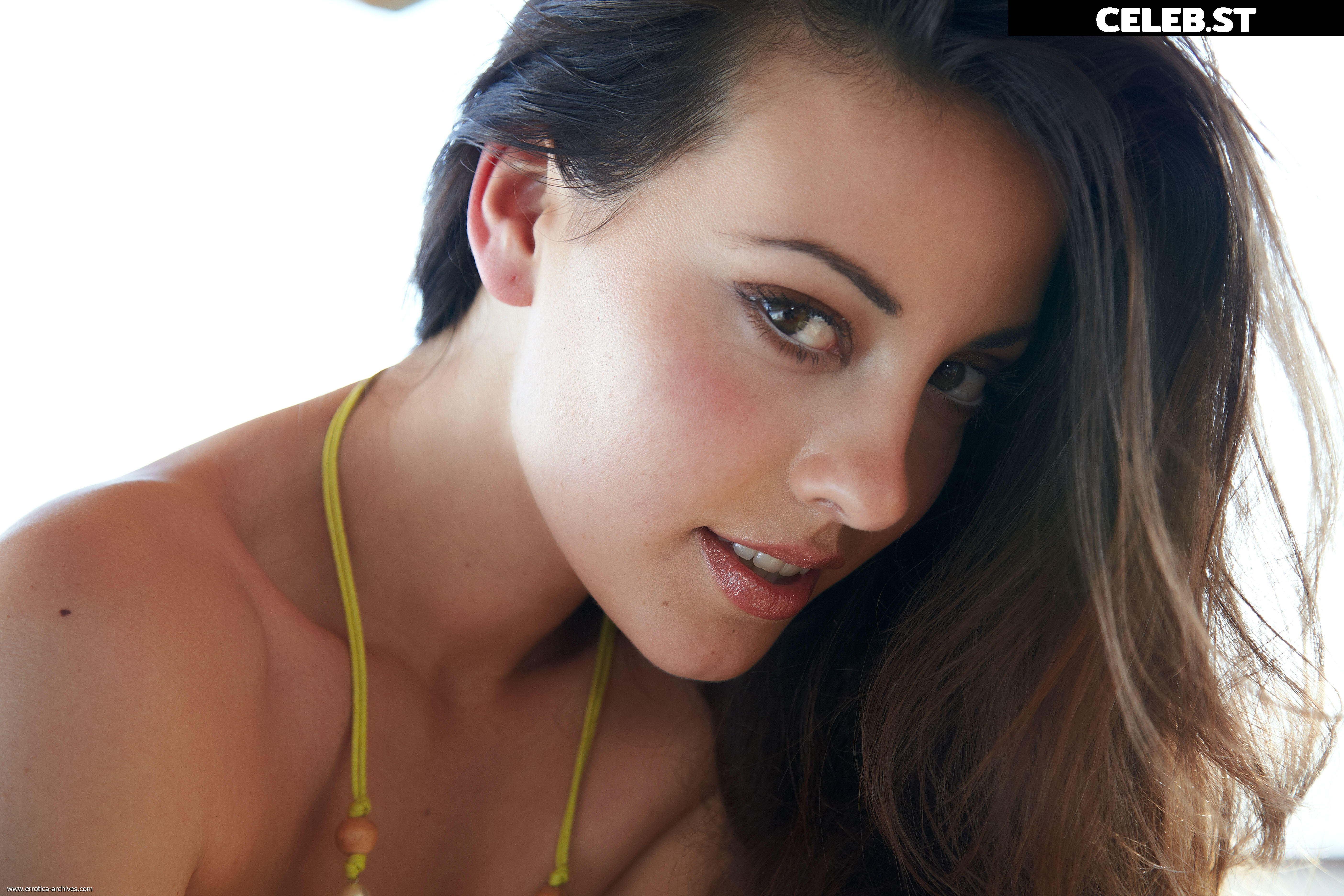 Lorena Image 3294464