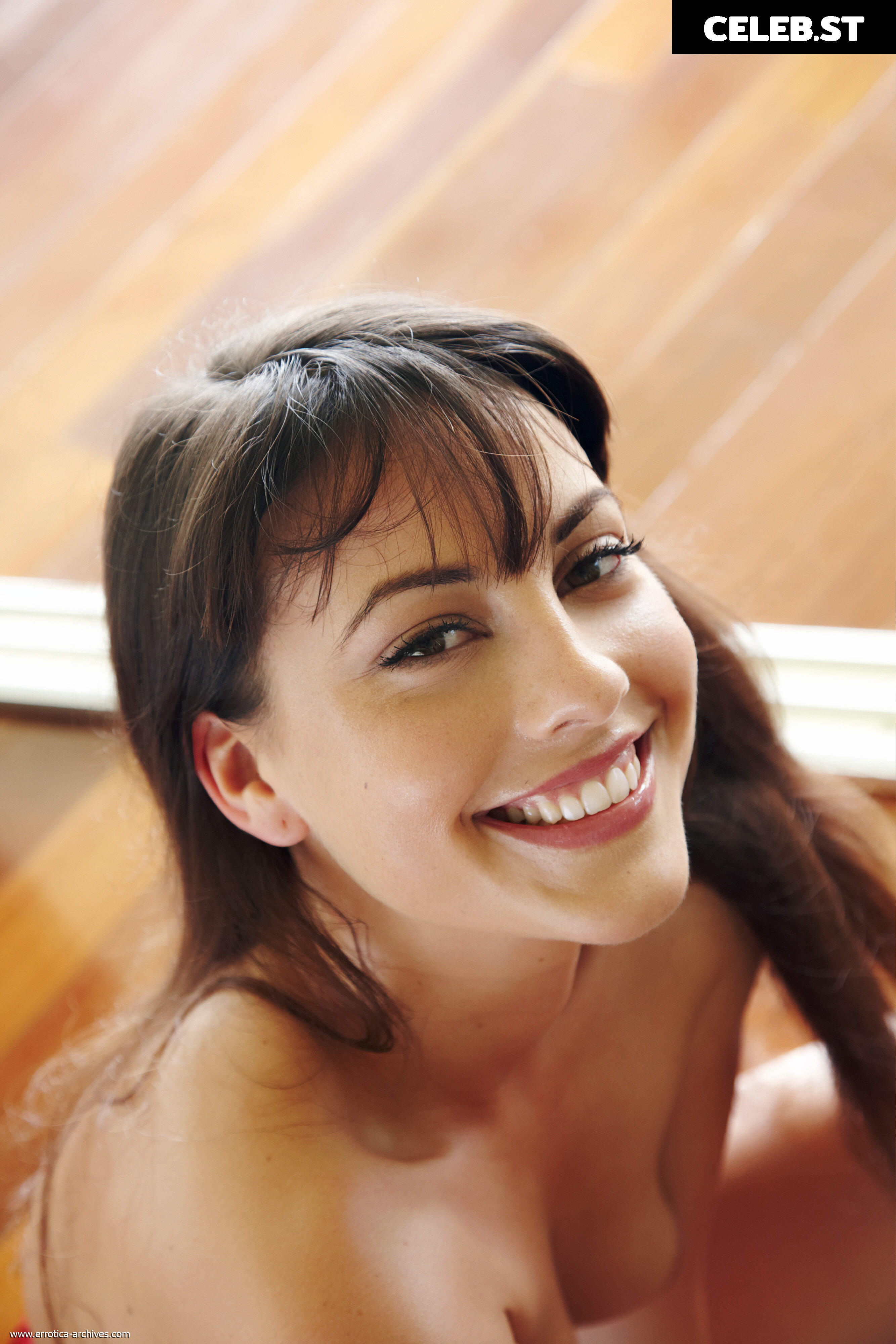 Lorena Image 3292575