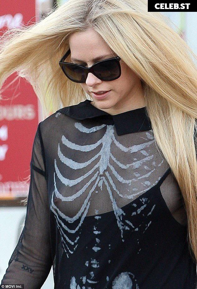 Avril Lavigne Image 3299275