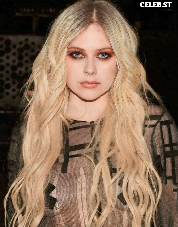 Avril Lavigne Image 3299277