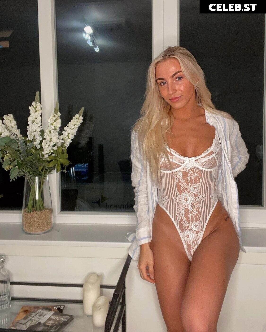 Vanessa Johansen Image 3298390