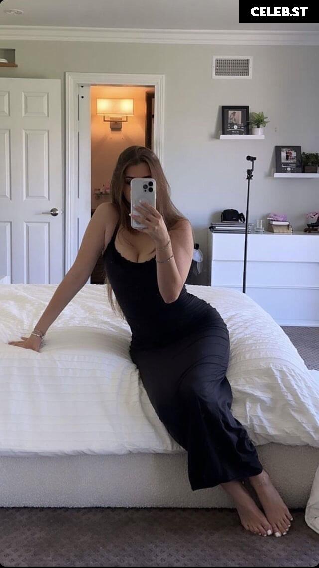 Brooke Monk Image 3284652