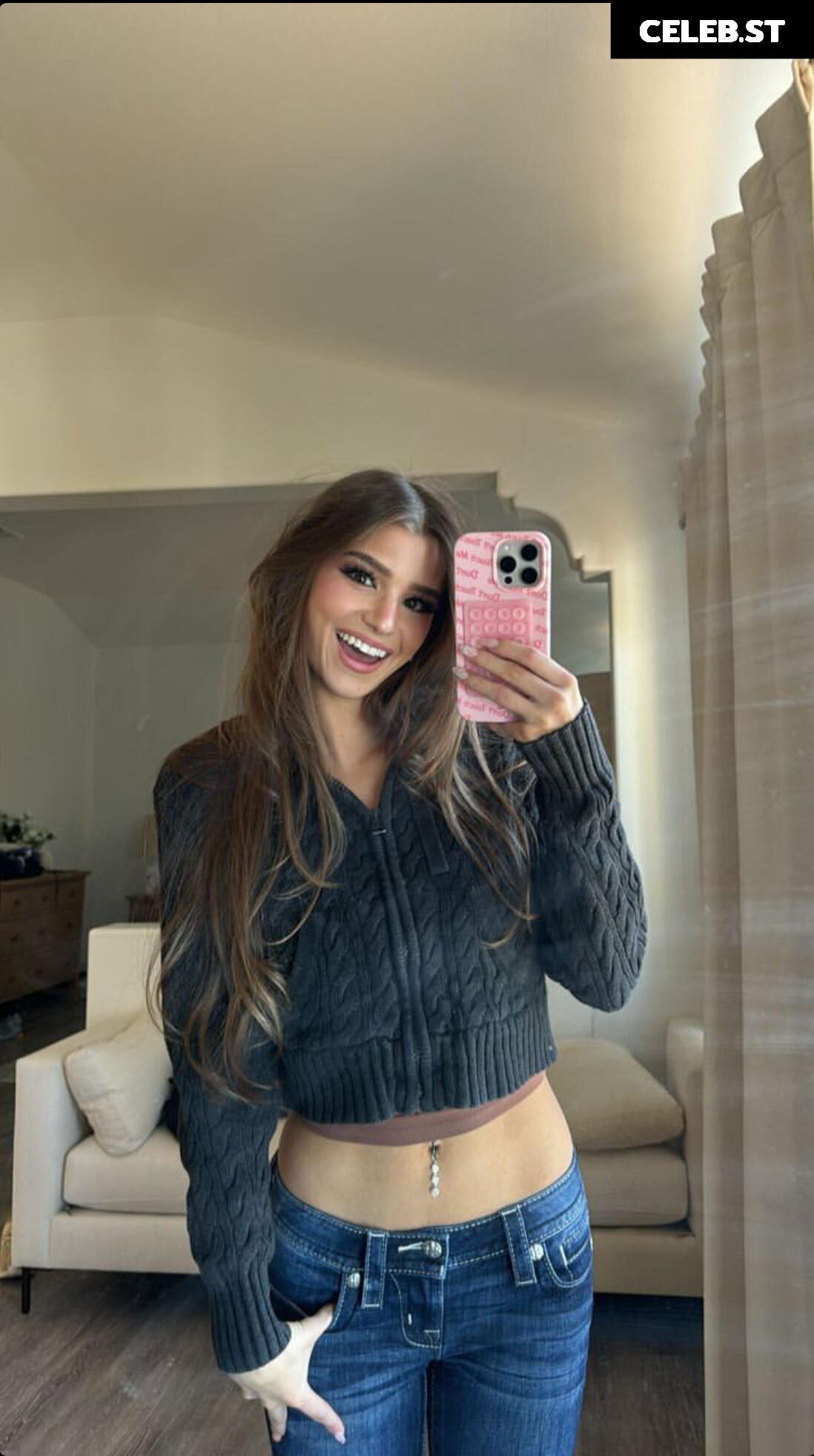 Brooke Monk Image 3284603