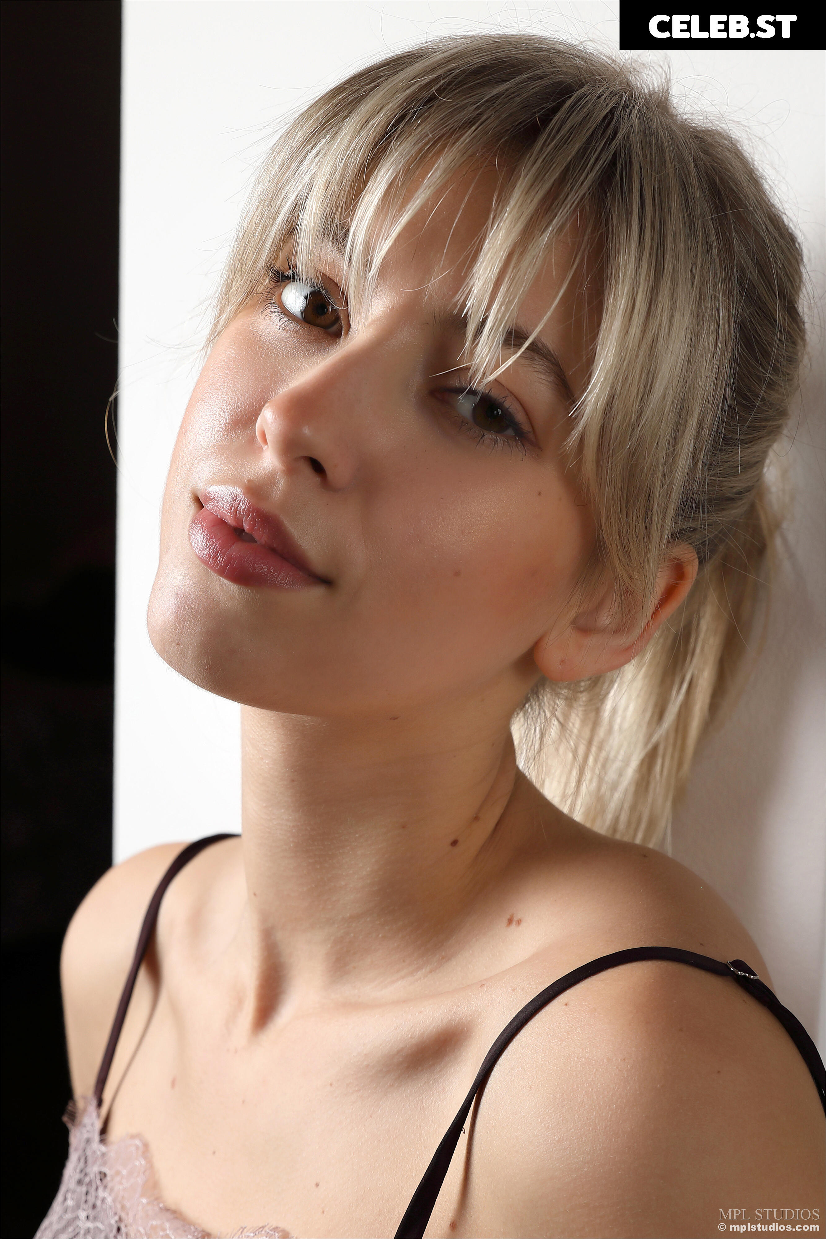 Avery Image 3289328