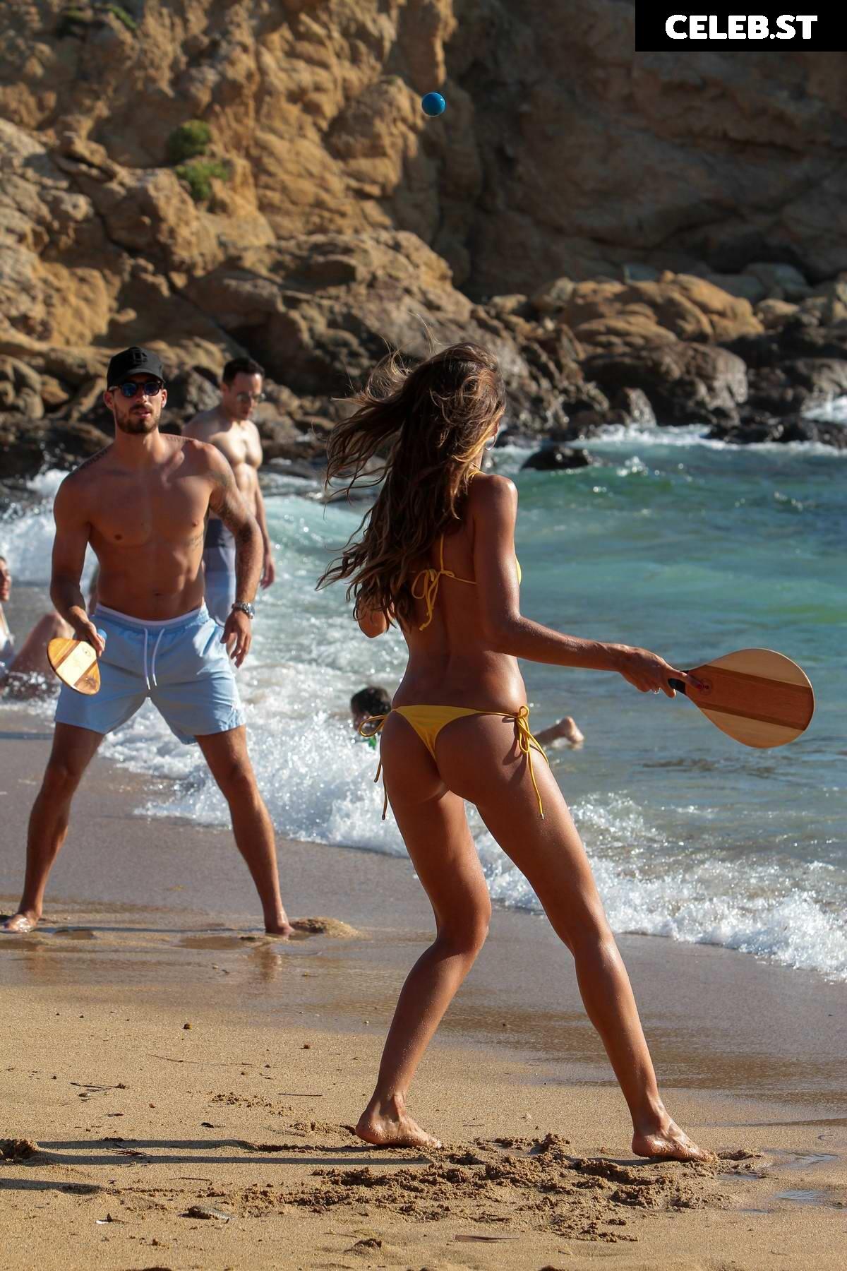 Izabel Goulart Image 3257841