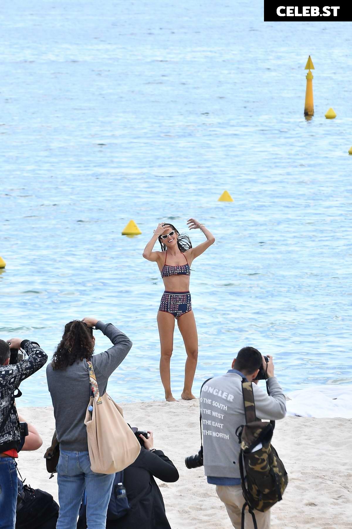 Izabel Goulart Image 3257570