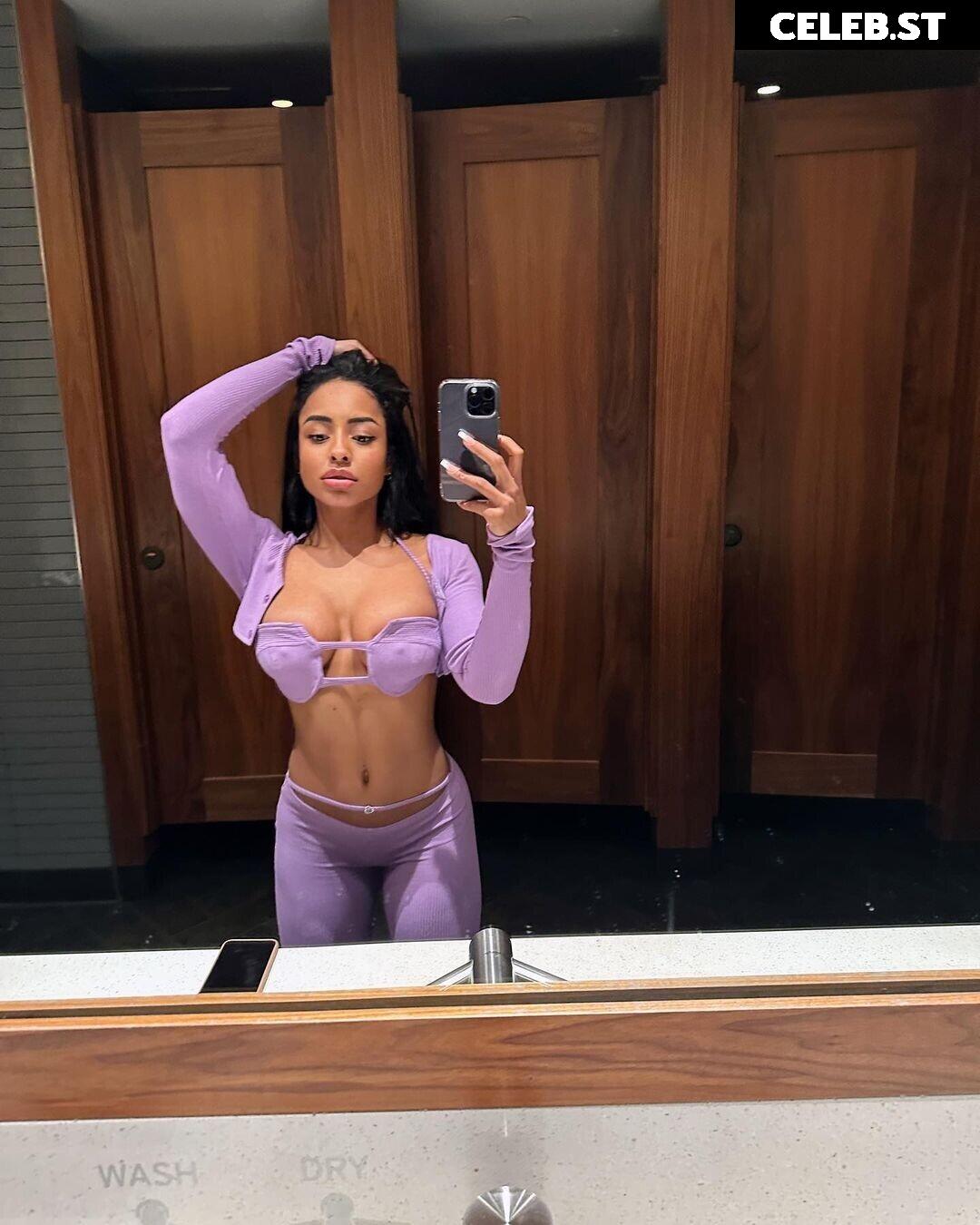 Qimmah Russo Image 322021