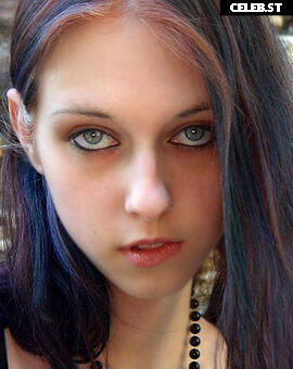 Liz Vicious Image 3207645