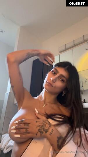Mia Khalifa Image 3201405