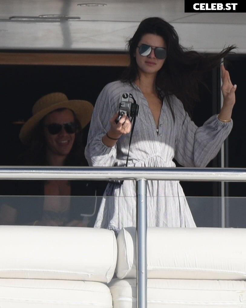 Kendall Jenner Image 3399665