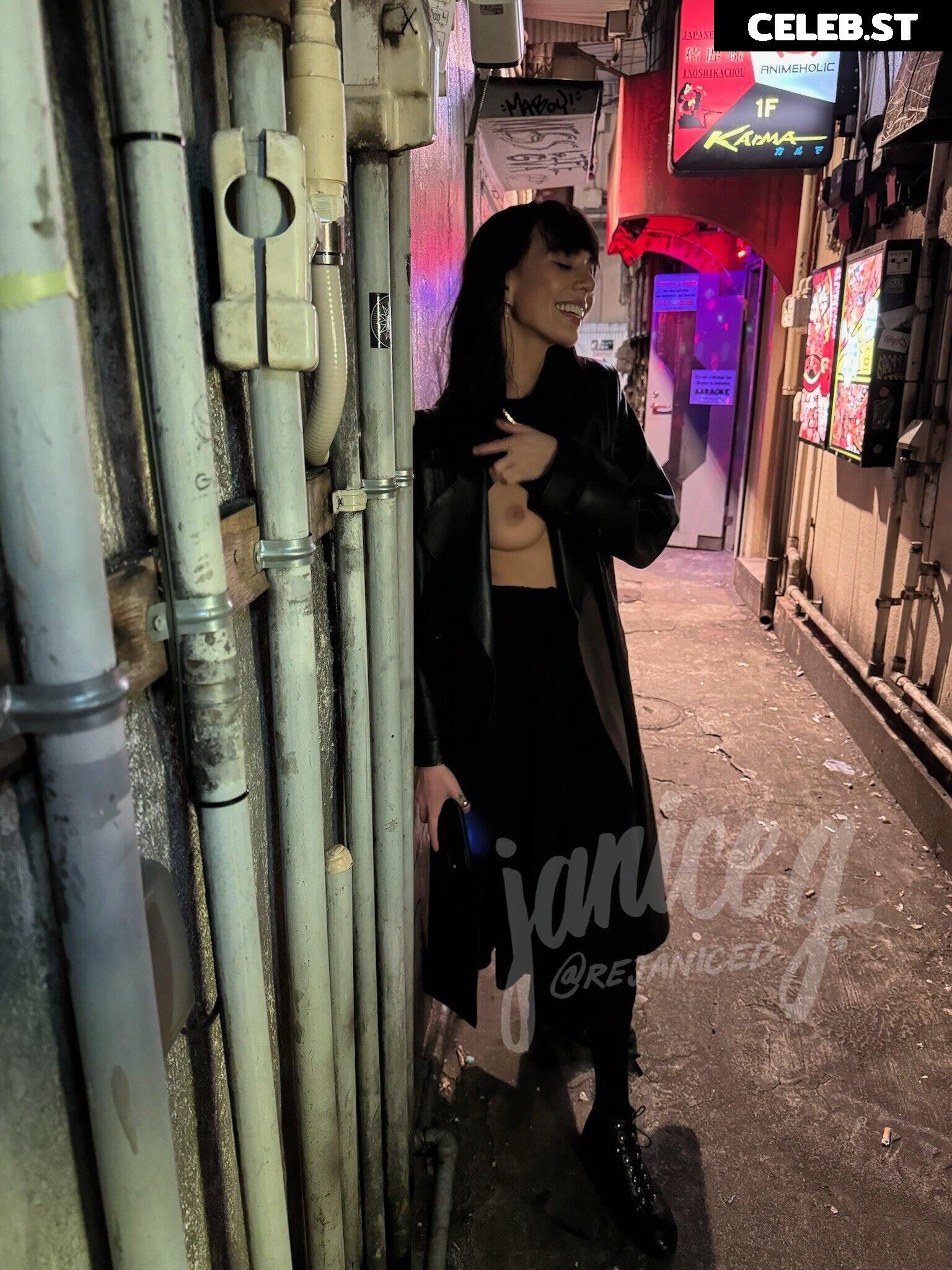 Janice Griffith Image 3383211