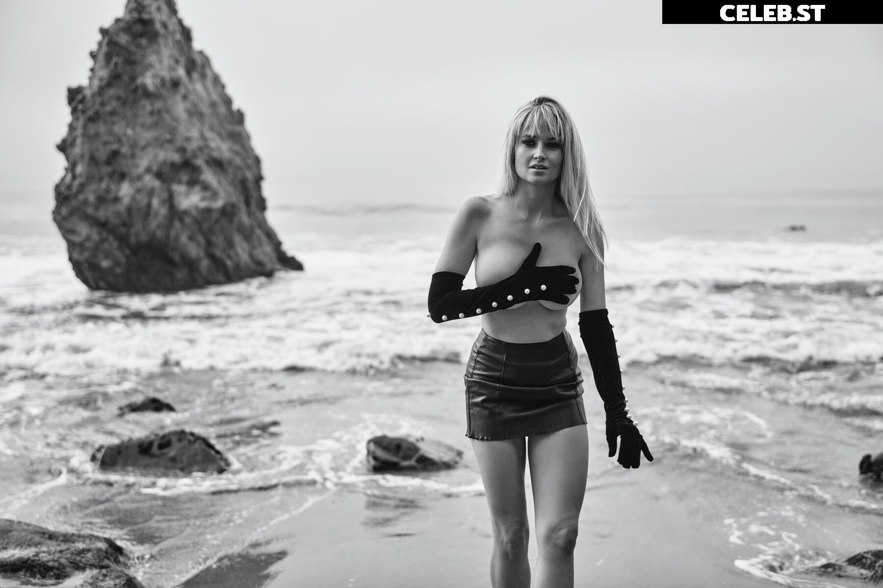 Genevieve Morton Image 3370529