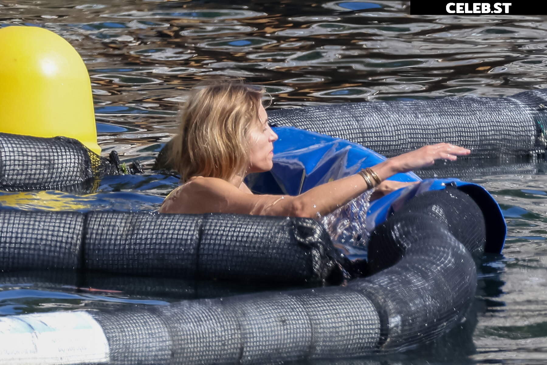 Anja Rubik Image 3378849