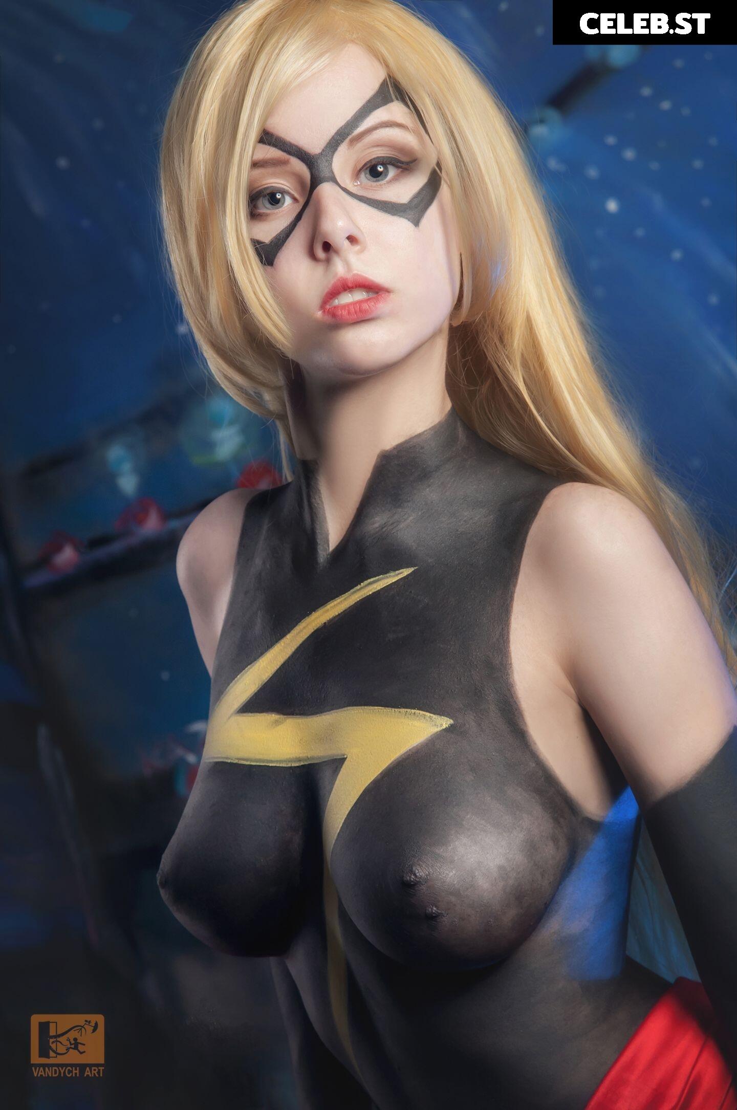 Helly Valentine Image 3340205