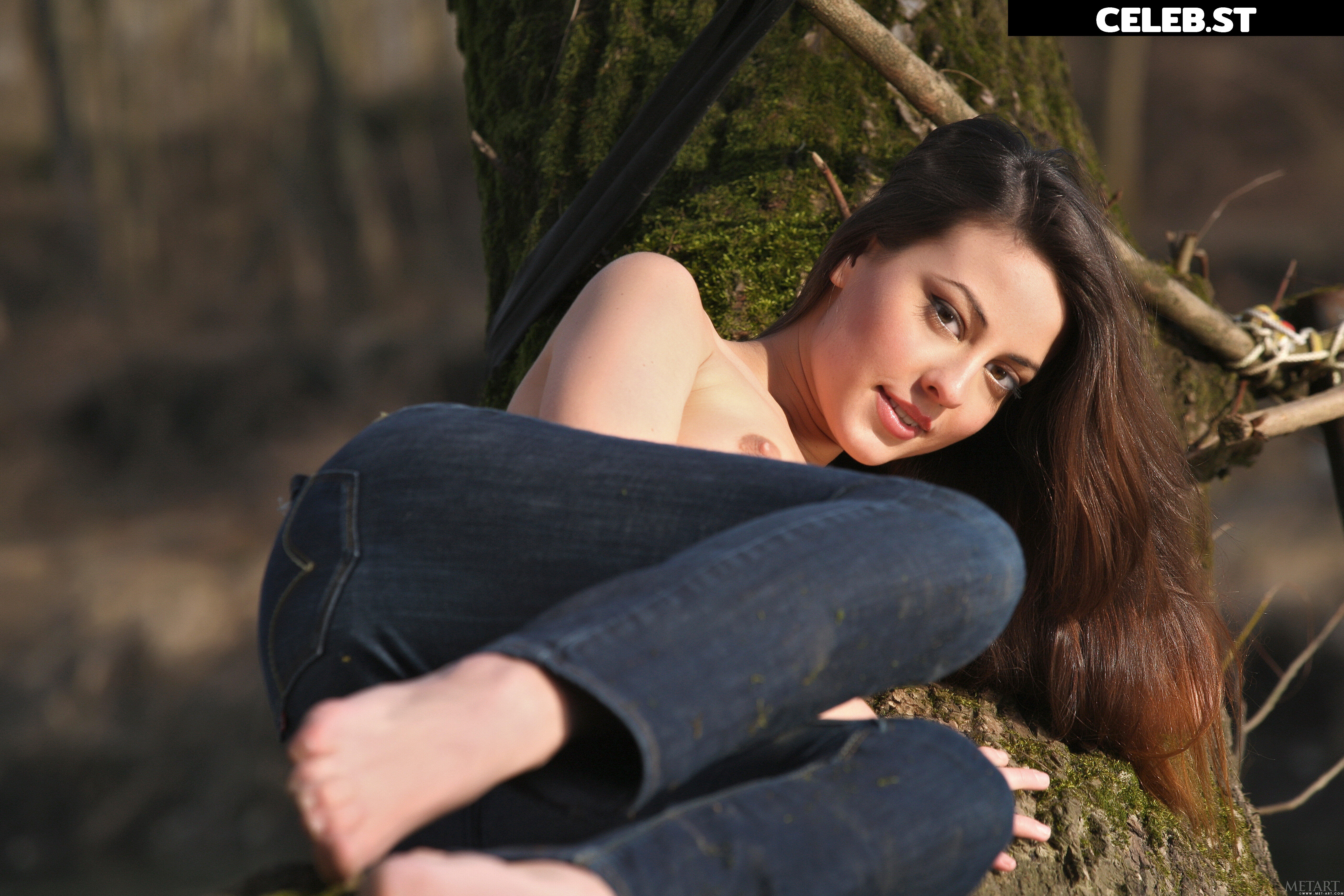 Lorena Image 3335123