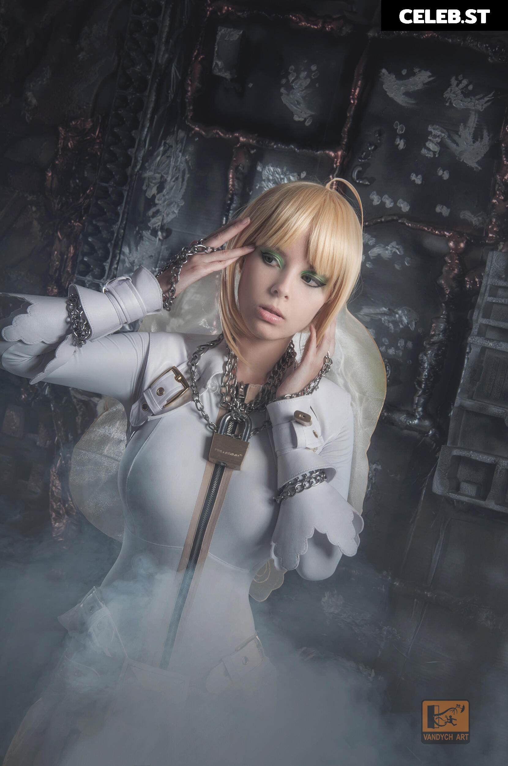 Helly Valentine Image 3326503