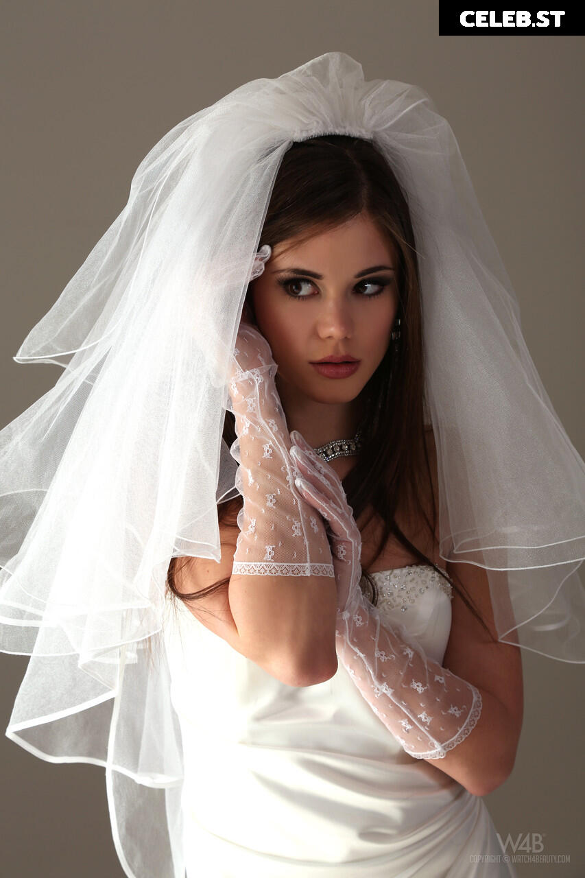 Little Caprice Image 3328420