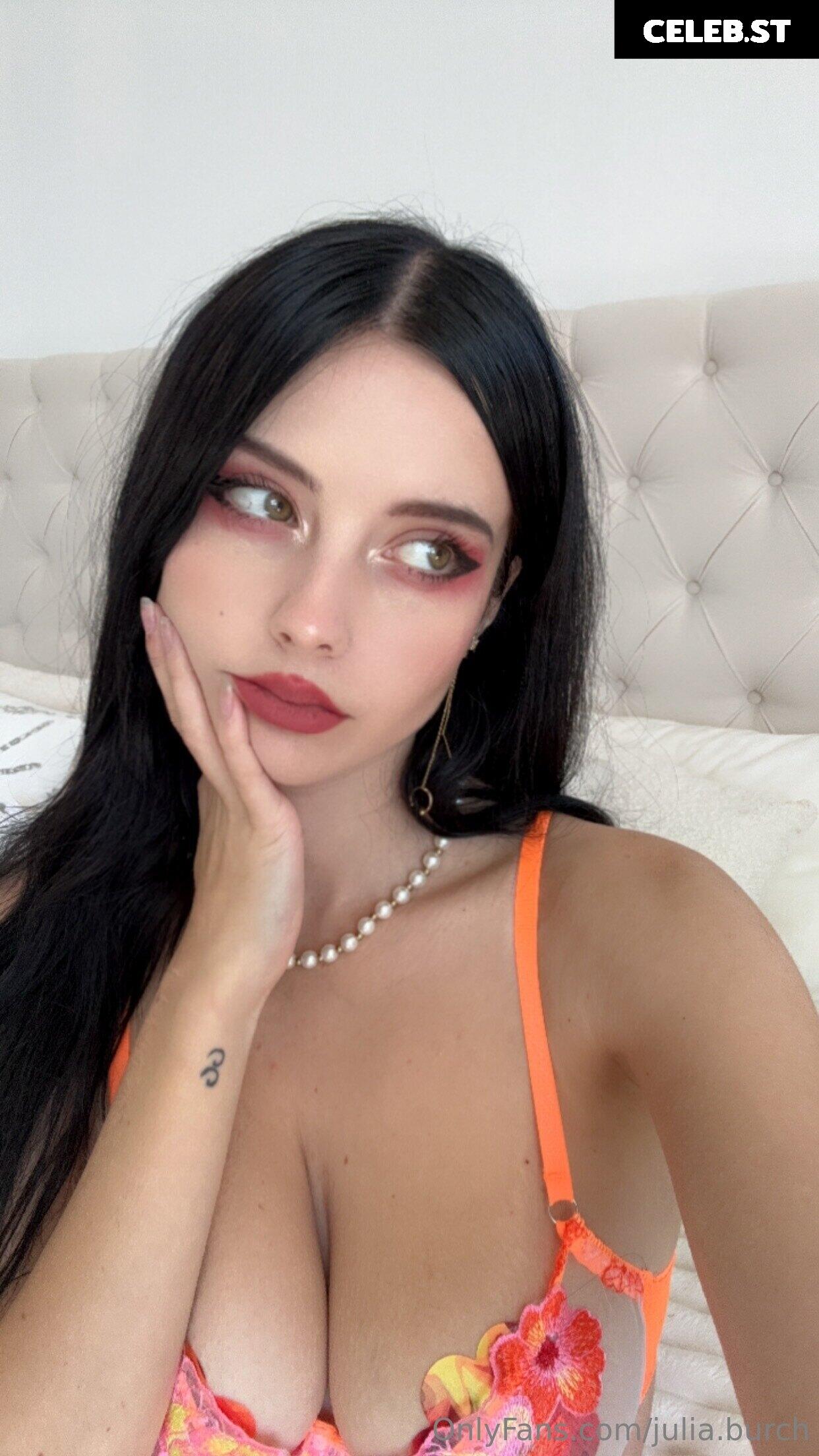 Julia &amp; Lauren Burch Image 3314570