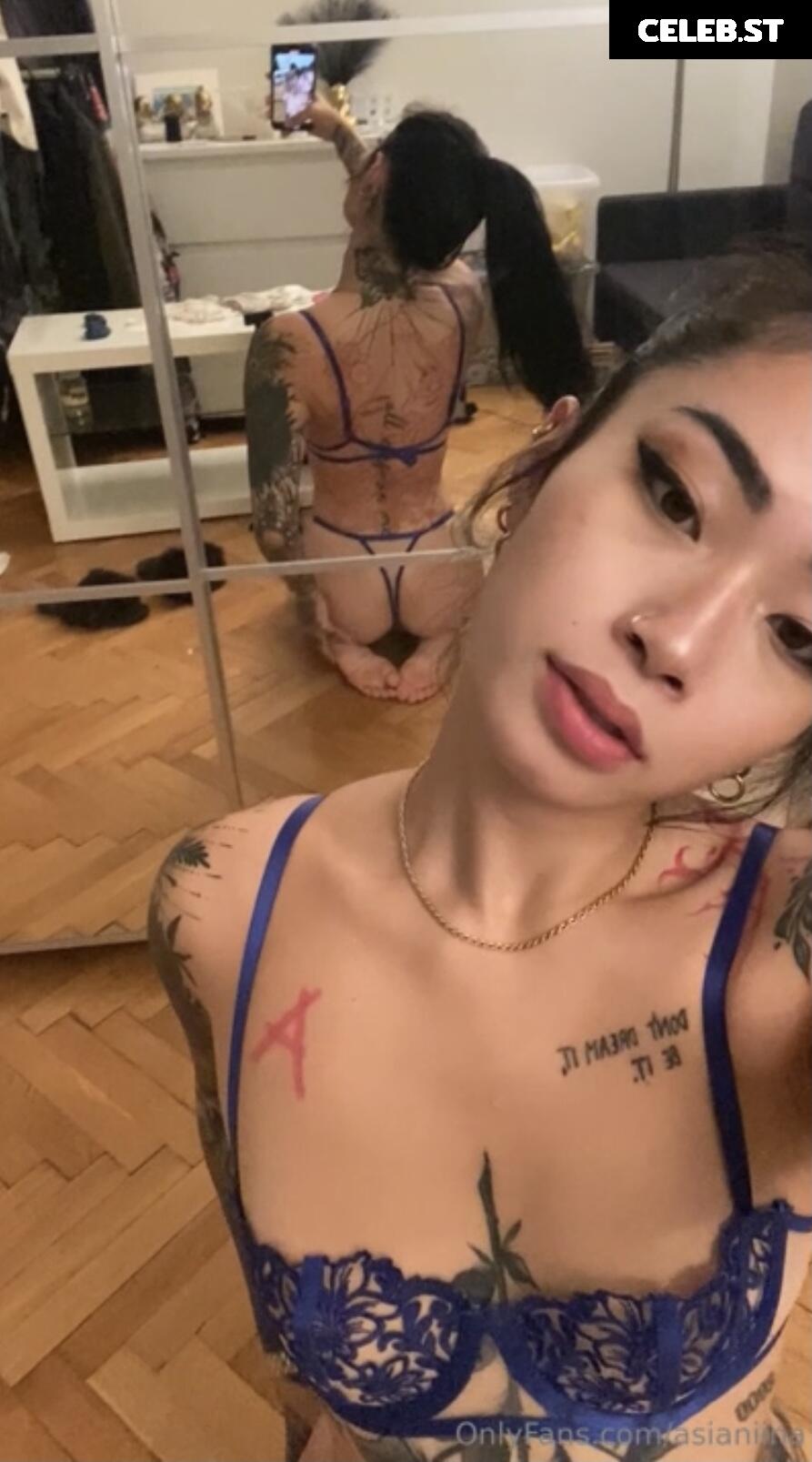 asianiina Image 3313026