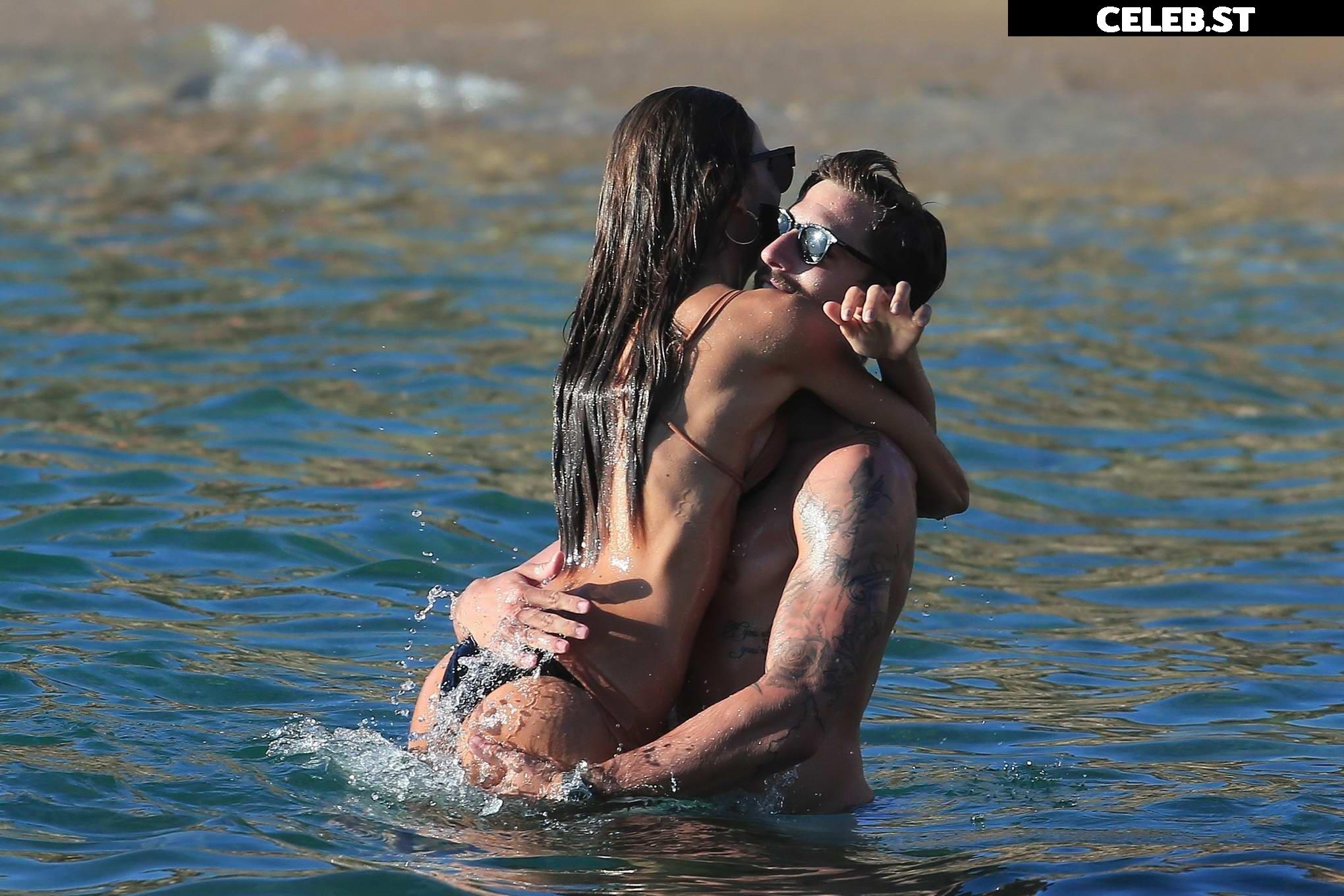 Izabel Goulart Image 3306636