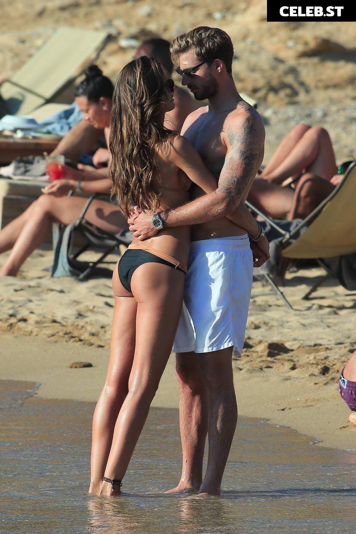 Izabel Goulart Image 3306634