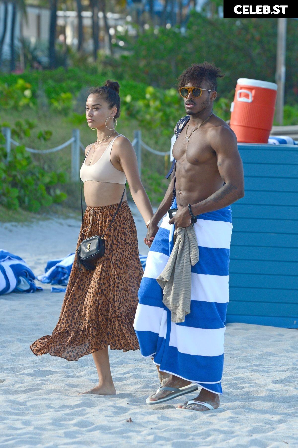 Shanina Shaik Image 3303167