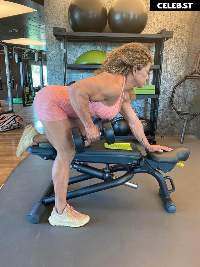amymuscle / Amy Muscle Image 3894129
