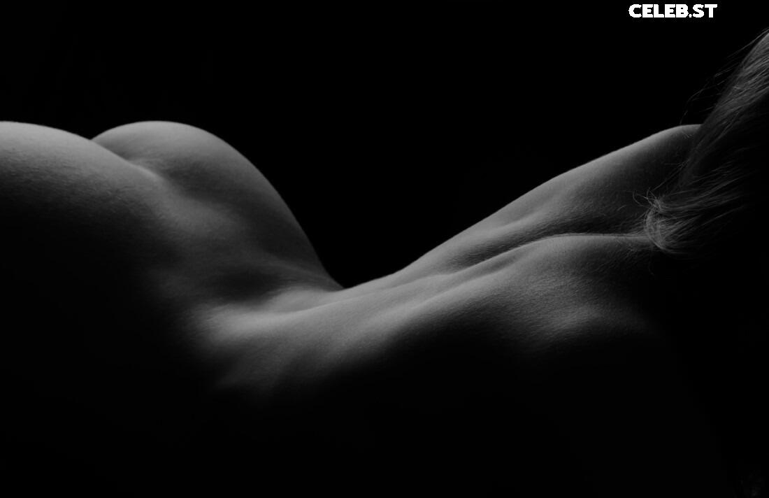 andreeamaresof | blackwidof Image 3871213